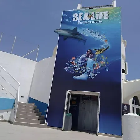 Appartamento Wonderful With Water Park And Sea Views Benalmádena