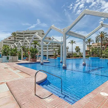 Apartment Wonderful With Water Park And Sea Views