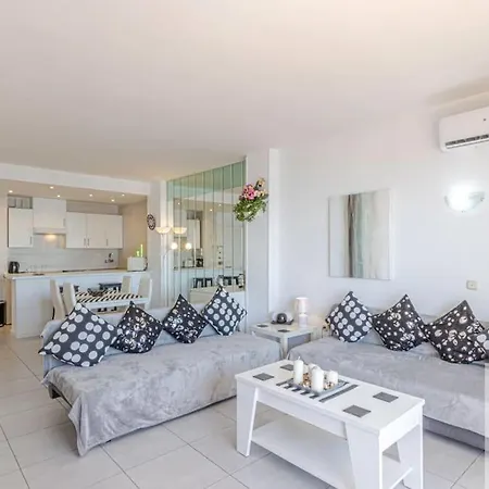 Wonderful With Water Park And Sea Views *