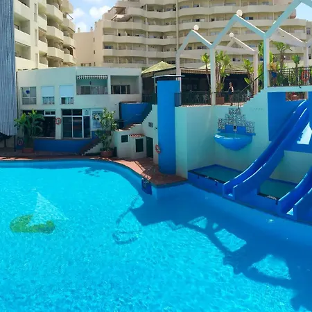 Wonderful With Water Park And Sea Views Apartament